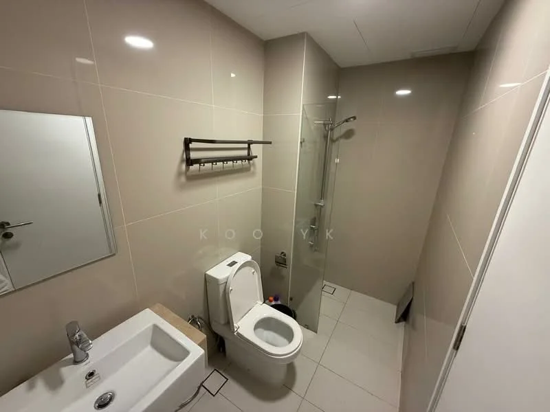 Bathroom features: light beige tiled walls, white ceramic floor tiles, single-sink vanity with wood cabinet, chrome basin mixer faucet, one-piece toilet, walk-in shower with glass enclosure, rain shower head, towel rack, mirror, recessed lighting; style: modern.