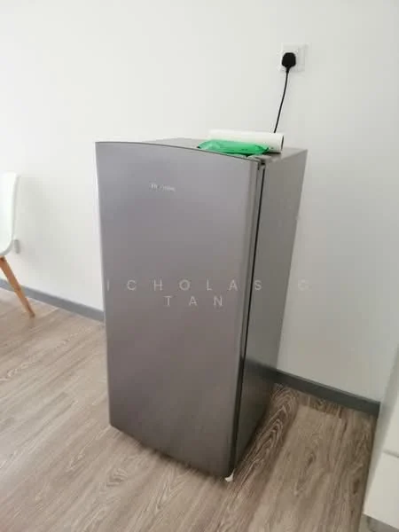 Room features: stainless-steel fridge.