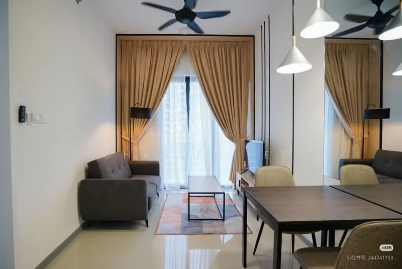 Living features: 3-seater fabric sofa in grey, coffee table, area rug with geometric pattern, wall-mounted TV, dining table with chairs, floor-to-ceiling windows, sheer curtains, blackout curtains, ceiling fan with light, recessed downlights, decorative mirror, wood paneling on walls; style: modern; view: city.