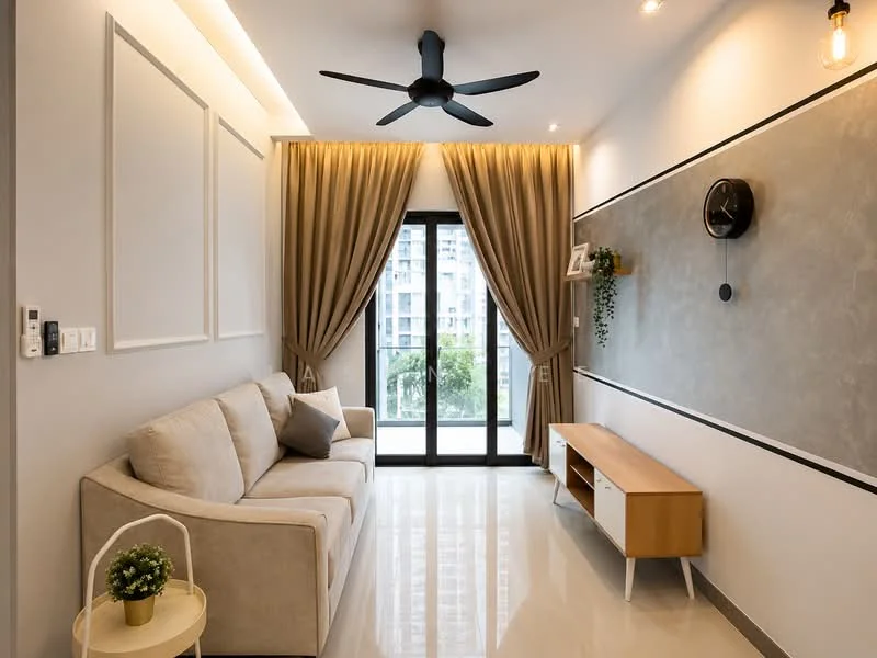 Living features: 3-seater fabric sofa in beige, ceiling fan with 5 blades, floor-to-ceiling windows, sheer curtains, wall-mounted TV, wooden TV console, decorative wall with grey finish, white painted walls, glossy tile flooring, decorative plant in ceramic pot, recessed lighting, black wall clock; style: modern; view: garden.