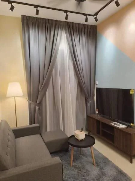 Living features: grey fabric sofa, round black coffee table, wood TV console, wall-mounted TV, floor lamp, curtains in grey, light beige walls, accent wall with pastel colors, area rug, track lighting; style: modern.