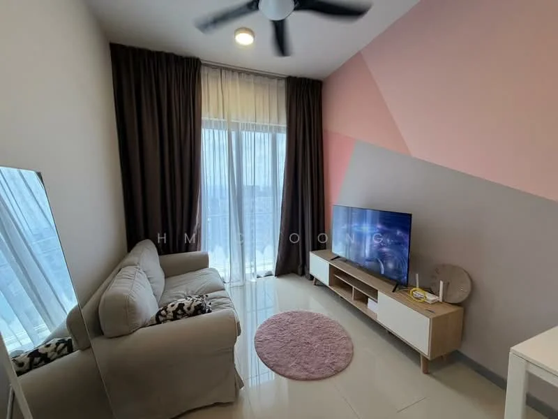 Living features: 3-seater fabric sofa in light grey, area rug in pink, wall-mounted TV, TV console in light wood, floor-to-ceiling windows, sheer curtains, dark brown curtains, ceiling fan with light, decorative mirror; style: modern; view: city.