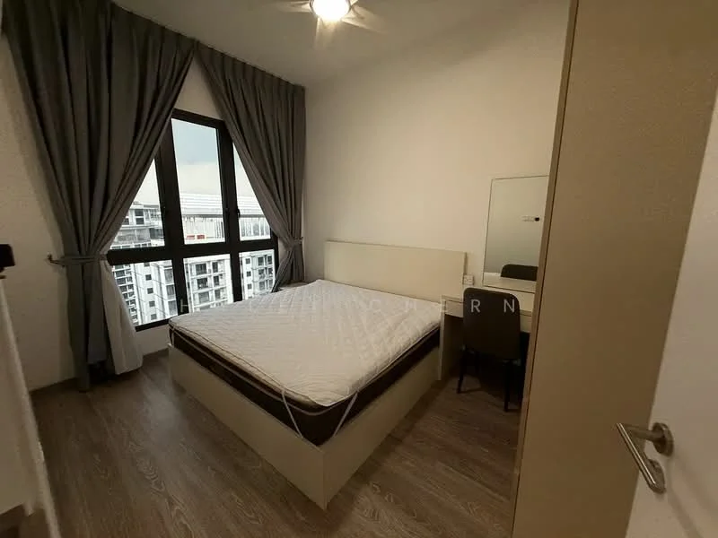 Bedroom features: queen-size bed, light-colored bed frame, wooden flooring, floor-to-ceiling window, grey curtains, desk with chair, mirror, ceiling fan with light; style: modern; view: city.