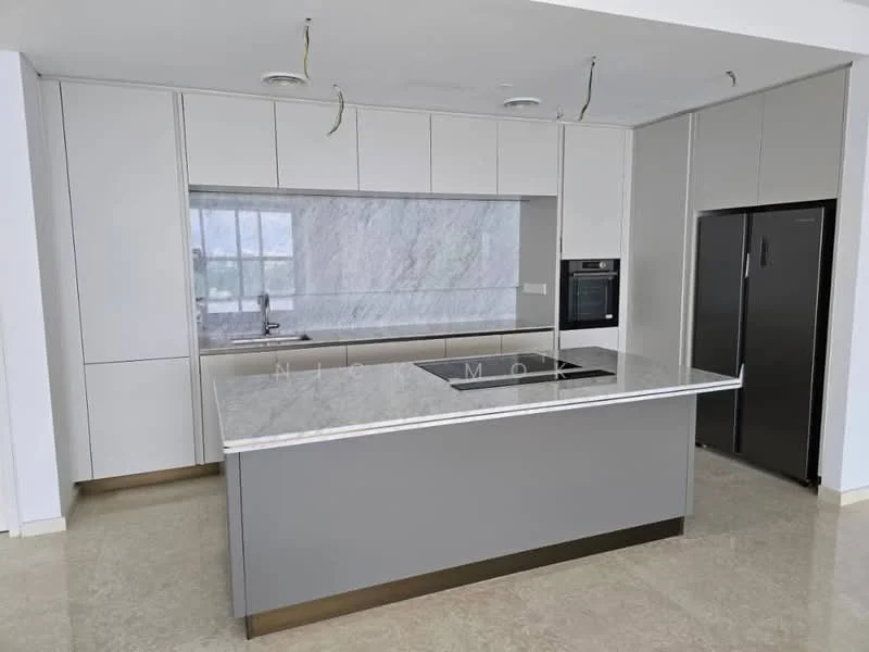 Kitchen features: white cabinetry, grey lower cabinets, marble countertop, stainless-steel built-in oven, stainless-steel fridge, single-bowl stainless-steel sink, chrome pull-down faucet, glass window, island with seating area, ceramic tile flooring, recessed downlights; style: modern; view: city.