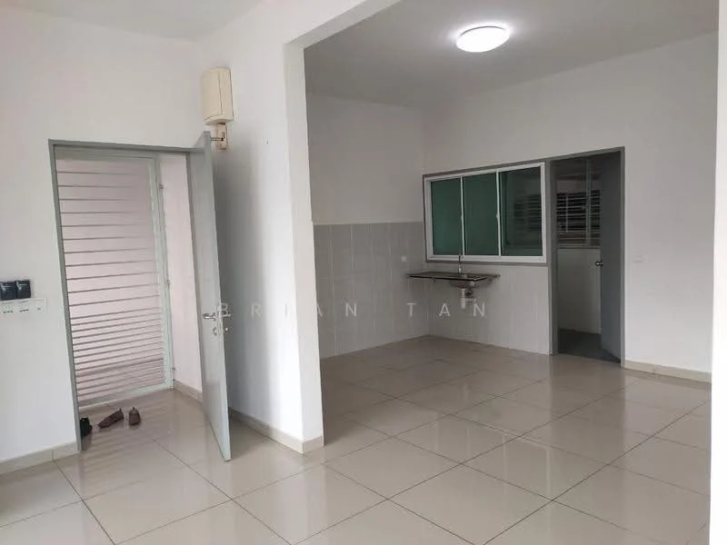 Springville Residence, Taman Equine, Seri Kembangan — view 2 of 5 in Springville Residence — for Rent