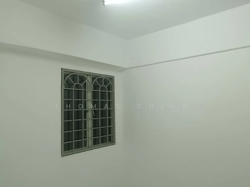 Room features: white painted walls, grey window frame, grilled window, ceiling light fixture, plain ceiling; style: minimalist.