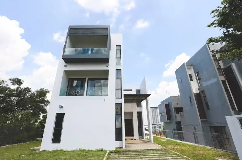 Exterior type: detached bungalow; features: white painted facade, flat roof, 2-storey building, large windows, recessed balconies, manicured lawn, stone-paved walkway, surrounded by greenery; style: modern.