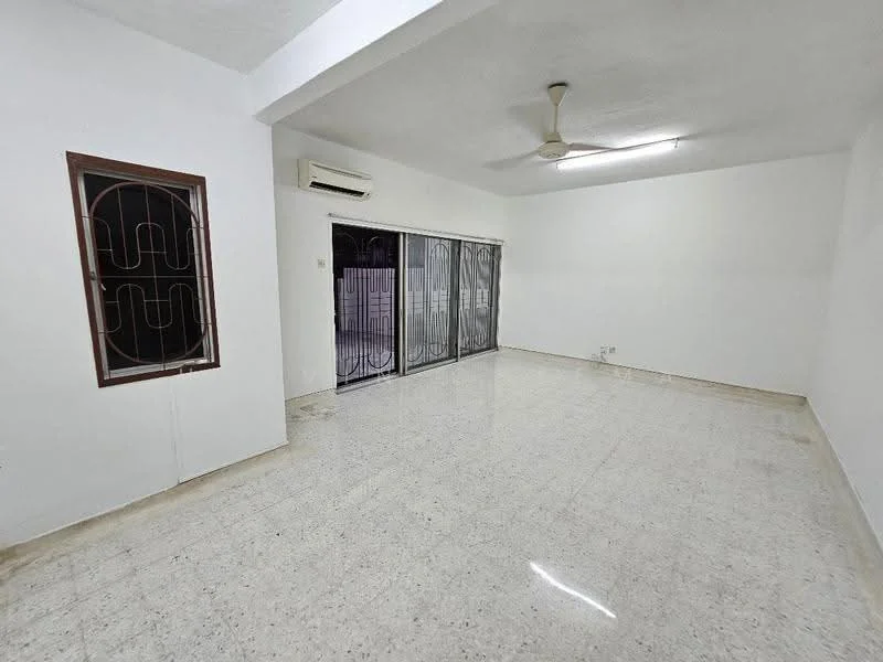 SS 14, SS14, Subang Jaya — view 2 of 5 — for Rent