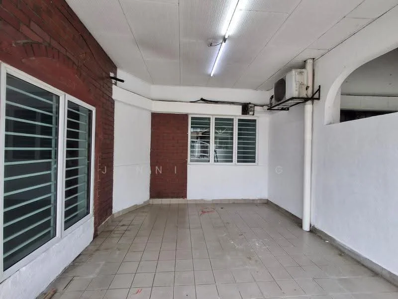 SS12, SS 12, Subang Jaya (Gated Guarded), SS12, Subang Jaya — view 2 of 5 — for Rent