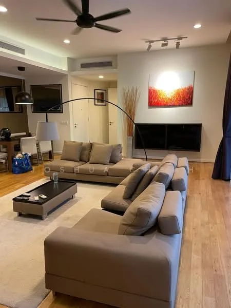 Living features: L-shape sectional sofa in beige, coffee table, area rug, wall-mounted TV, freestanding TV cabinet, 5-blade ceiling fan, recessed downlights, decorative artwork on wall, wooden flooring, floor-to-ceiling windows with curtains; style: modern.