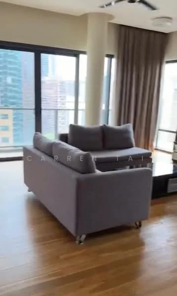 Living features: 3-seater fabric sofa in grey, wooden flooring, floor-to-ceiling windows, sheer curtains, recessed downlights, ceiling fan, decorative wall, open layout; style: modern; view: city.