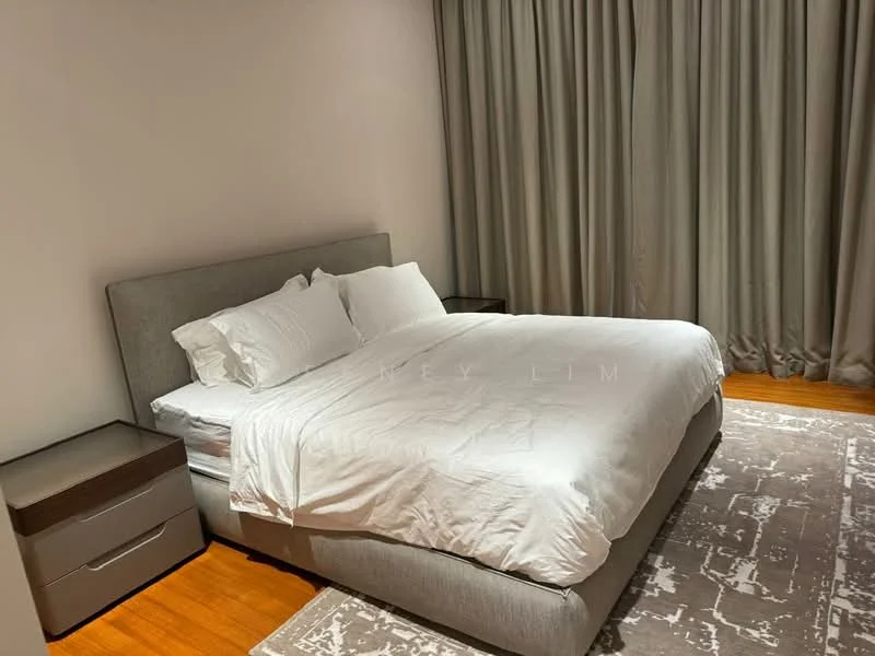Bedroom features: king-size bed with upholstered headboard, white bedding, two bedside tables with drawers, grey curtains, wooden flooring, area rug with geometric pattern, wall-mounted light fixtures; style: modern.