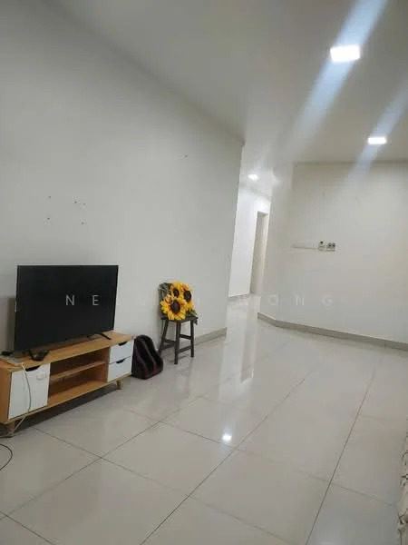 Living features: white painted walls, glossy ceramic tile flooring, wall-mounted TV, wooden TV console, decorative chair, sunflower decoration, recessed ceiling lights, open space layout; style: modern.