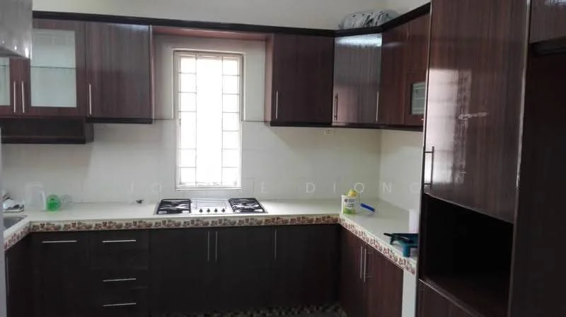 Kitchen features: dark wood cabinetry, white countertop, double-bowl stainless-steel sink, chrome pull-down faucet, 4-burner gas hob, built-in oven, tile backsplash, window above sink, floor tiles with geometric pattern, open shelving, cupboard with glass doors; style: modern.