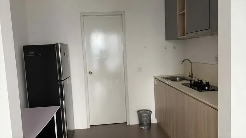 Kitchen features: stainless-steel fridge, single-bowl sink, chrome pull-down faucet, laminate countertop, wood cabinetry, built-in gas hob, white walls, vinyl flooring; style: modern.