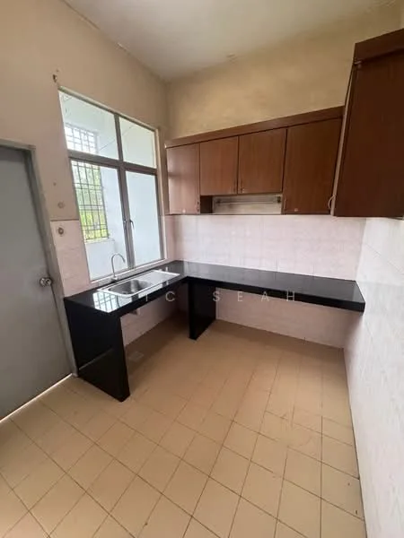 Kitchen features: black countertop, single-bowl stainless-steel sink, chrome pull-down faucet, brown wooden cabinetry, white tiled backsplash, cream tiled flooring, window with grid pattern, wall-mounted range hood; style: modern.