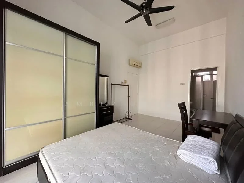 Bedroom features: queen-size bed, black wooden bed frame, white mattress, ceiling fan, built-in wardrobe with sliding doors, wooden study desk, black dining chair, white walls, tile flooring, air conditioning unit; style: modern.