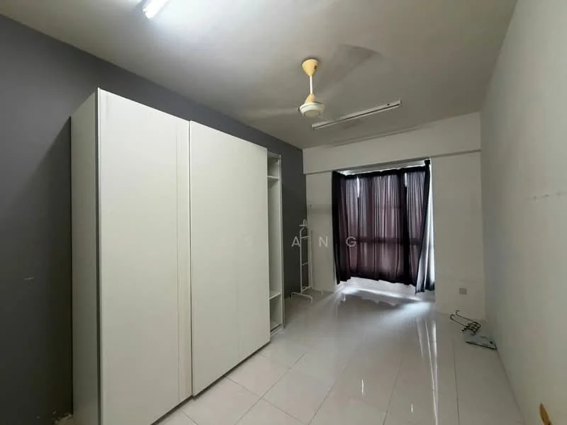Room features: white walls, grey accent wall, glossy tile flooring, ceiling fan, floor-to-ceiling windows, blackout curtains, built-in wardrobe, open shelving; style: modern.