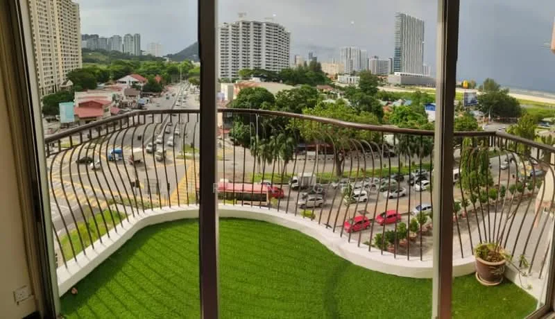 Balcony features: glass railing, artificial grass flooring, city view, potted plant, curved balcony shape; style: modern; view: city.