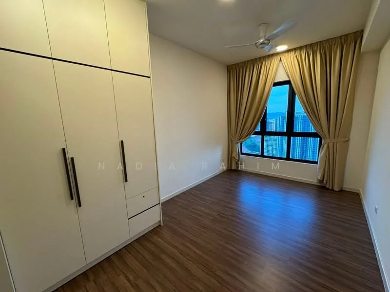 Bedroom features: wooden flooring, white painted walls, floor-to-ceiling window, curtains, ceiling fan, built-in wardrobe with drawers, neutral color scheme; style: modern; view: city.