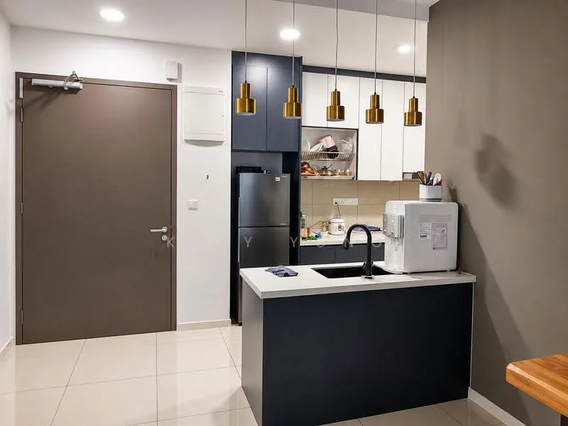 Kitchen features: white upper cabinets, navy blue lower cabinets, white countertop, single-bowl stainless-steel sink, chrome pull-down faucet, black fridge, built-in microwave, pendant lights above countertop, tile backsplash, ceramic tile flooring, wall-mounted air conditioning unit, door with brown finish; style: modern.