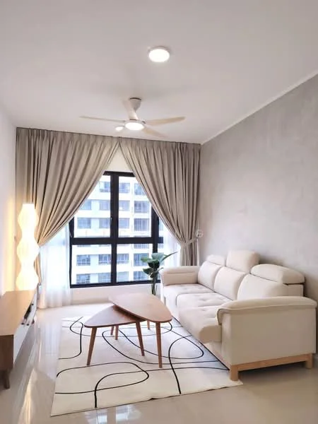 Living features: 3-seater fabric sofa in white, wooden coffee table with curved edges, area rug with abstract pattern, floor-to-ceiling windows, sheer curtains, 5-blade ceiling fan with light, light fixture with wavy design, wall-mounted TV console, decorative indoor plant; style: modern; view: city.