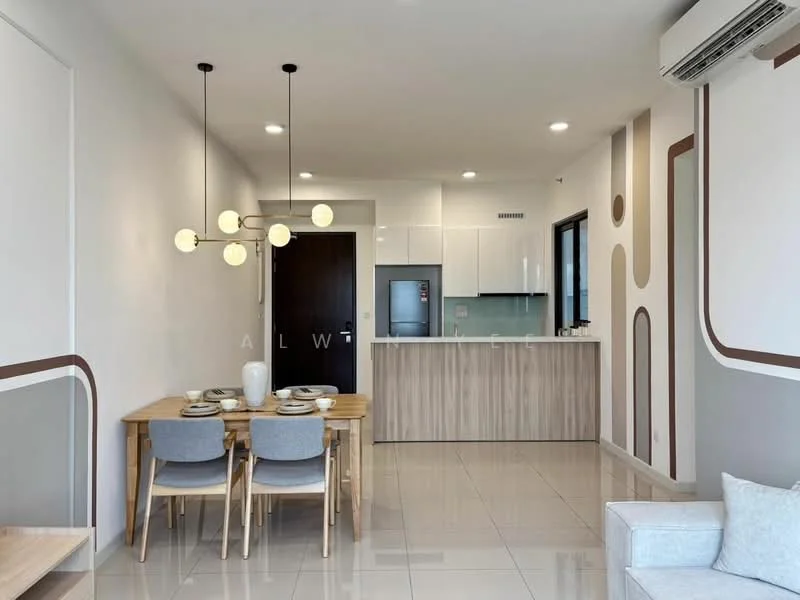 Living features: white painted walls, light grey accent wall, recessed downlights, pendant lamp with multiple bulbs, dining table for four, wooden dining chairs, ceramic tile flooring, kitchen island with countertop, stainless-steel fridge, built-in kitchen cabinets, glass backsplash, open-plan layout; style: modern.