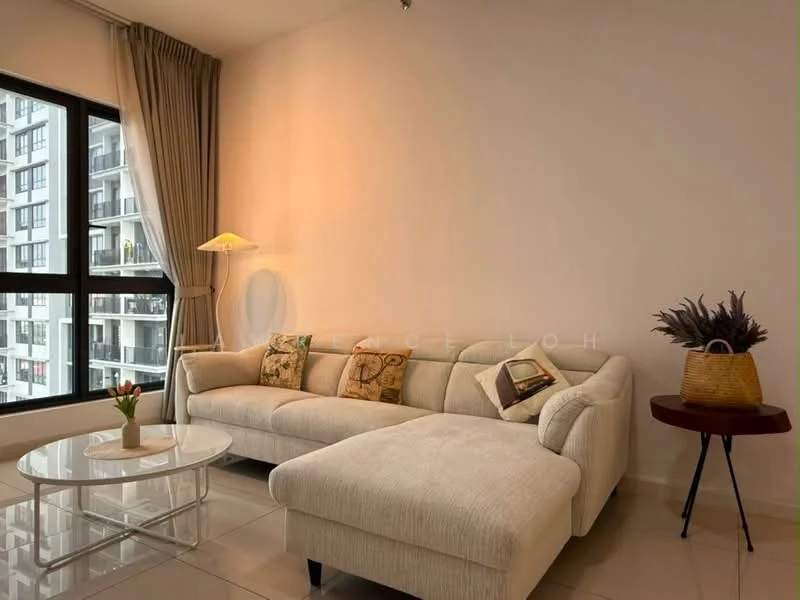Living features: 3-seater fabric sofa in light beige, chaise lounge section, glass coffee table, floor-to-ceiling windows, curtains in light grey, decorative throw pillows, table lamp with warm light, wall-mounted art, potted plant on coffee table, side table with woven basket; style: modern; view: city.