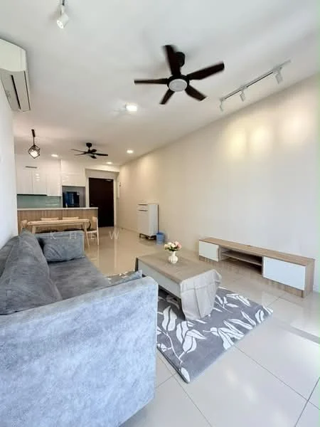 Living features: 3-seater fabric sofa in grey, coffee table, TV console, wall-mounted TV, area rug with floral pattern, 2 ceiling fans, recessed downlights, white painted walls, polished tile flooring, open layout to kitchen, large windows, decorative vase with flowers; style: modern.