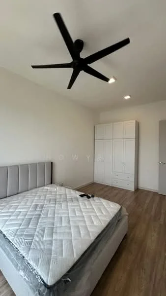 Bedroom features: queen-size bed, upholstered headboard, black ceiling fan with light, built-in wardrobe with white finish, wooden flooring, recessed downlights, plain white walls, window with natural light; style: modern.