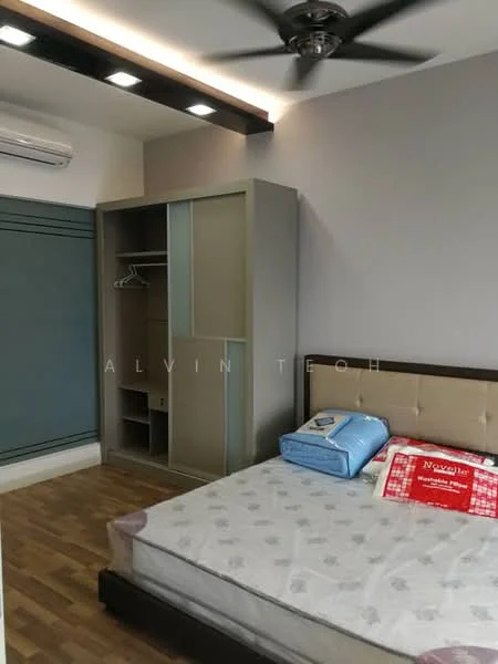 Bedroom features: queen-size bed, upholstered headboard, wooden flooring, built-in wardrobe with sliding doors, 1 wall-mounted split AC, ceiling fan with light, decorative wall paneling, window with blinds; style: modern.