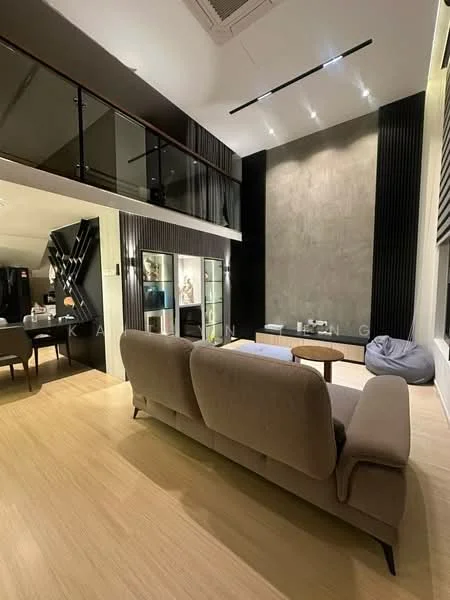Living features: sofa in beige fabric, coffee table, wall-mounted TV, feature wall with textured finish, wooden flooring, recessed downlights, decorative shelving unit, bean bag, open-plan layout, glass railing, high ceiling, large windows with natural light; style: modern. Dining features: dining table, upholstered dining chairs, open layout to living area; style: modern.