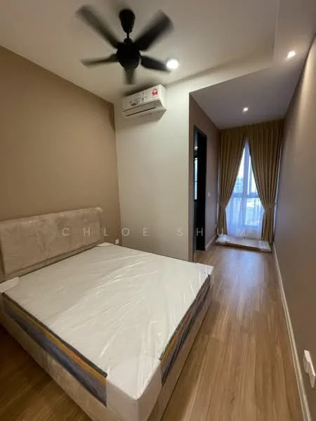 Bedroom features: queen-size bed with mattress, 5-blade ceiling fan, wall-mounted split AC, light brown painted walls, wooden flooring, curtains, window with view, bedside area; style: modern; view: city.