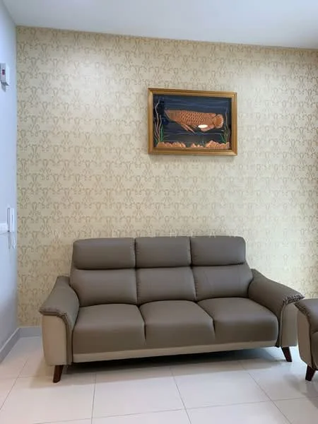 Living features: 3-seater leather sofa in light brown, decorative painting on wall, cream wallpaper with floral pattern, white tiled flooring, wall-mounted electrical outlet, neutral wall color; style: modern.