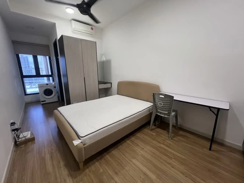 Bedroom features: queen-size bed, wooden bed frame, study desk, plastic chair, built-in wardrobe with sliding doors, floor-to-ceiling window, curtains, laminate flooring, wall-mounted air conditioning unit, washing machine, light ceiling fan; style: modern; view: city.