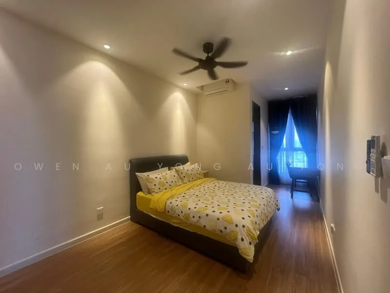 Bedroom features: queen-size bed with yellow polka dot bedding, upholstered headboard, wooden flooring, 5-blade ceiling fan, blackout curtains, floor-to-ceiling window, study desk, wall-mounted air conditioning unit, decorative wall lighting; style: modern; view: city.