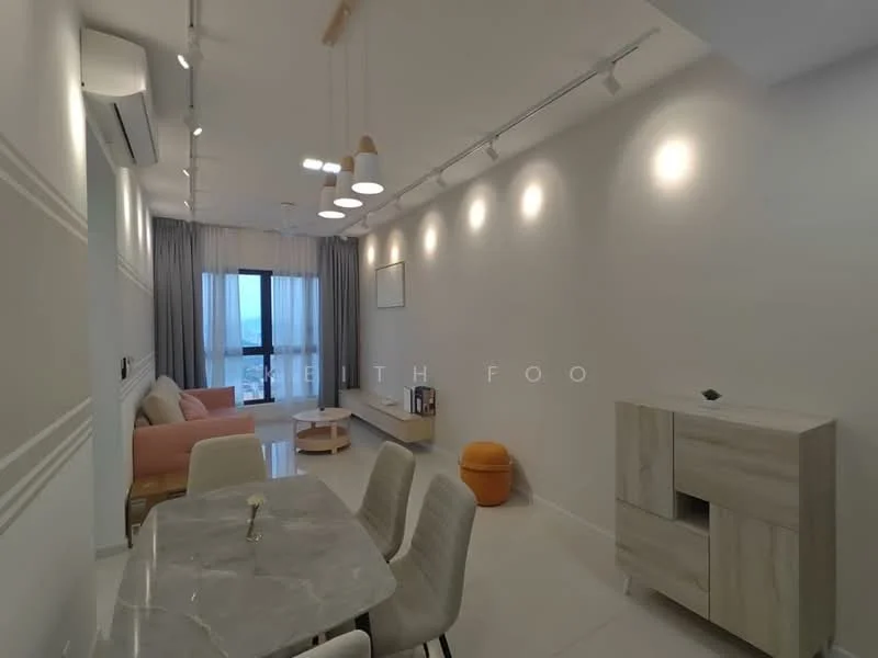 Living features: light grey painted walls, white ceiling with recessed downlights, 5-blade ceiling fan with light, large window with city view, light-colored sofa, wooden coffee table, TV console, decorative orange pouf, marble dining table with chairs, wooden sideboard; style: modern; view: city.
