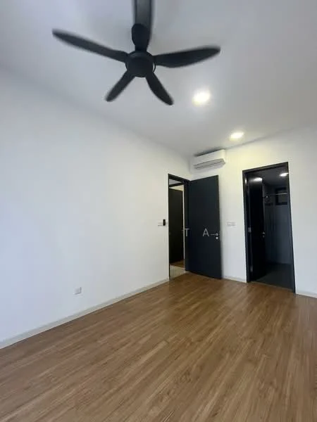Room features: light wood laminate flooring, white painted walls, 5-blade ceiling fan, recessed LED downlights, air conditioning unit, black door, doorway leading to another room; style: modern.