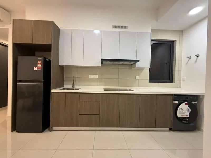 Kitchen features: white upper cabinets, wood lower cabinets, stainless-steel sink, chrome pull-down faucet, white countertop, built-in stove with hood, black refrigerator, front-load washing machine, tile backsplash, recessed downlights, grey tiled flooring, window with black frame; style: modern.