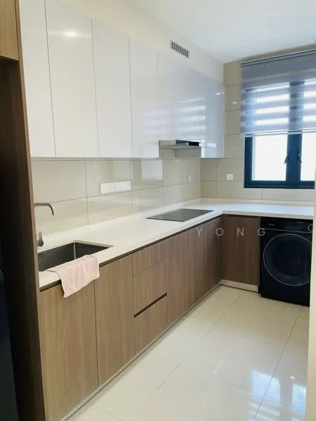 Kitchen features: white high-gloss cabinetry, wooden lower cabinets, quartz countertop, single-bowl stainless-steel sink, chrome pull-down faucet, built-in oven, stainless-steel range hood, black washing machine, tile backsplash, window with roller blinds, recessed lighting, cream ceramic tile flooring; style: modern.