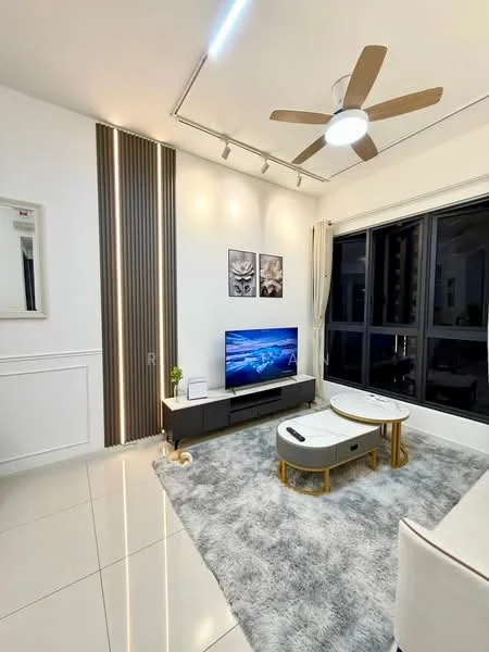 Living features: 5-blade ceiling fan with light, wall-mounted TV, TV console in dark wood, 2 coffee tables with grey upholstery and gold legs, area rug in grey with a plush texture, white painted walls, recessed lighting, large windows with sheer curtains, decorative wall panels, framed artwork on walls; style: modern.