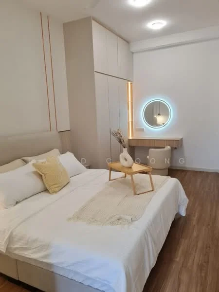 Bedroom features: king-size bed with upholstered headboard, white bedding with decorative yellow pillow, wooden bedside table, round mirror with LED backlighting, built-in wardrobe with light wood finish, wooden flooring, decorative vase on table, neutral wall color, recessed ceiling lights; style: modern.
