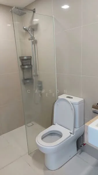Bathroom features: walk-in shower with glass enclosure, rain shower head, handheld shower, one-piece toilet, single-sink vanity with white cabinet, white tiled walls, light grey tiled flooring, chrome basin mixer; style: modern.