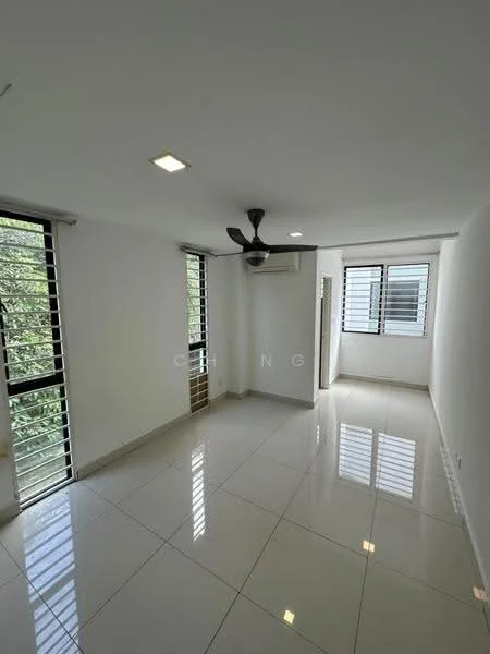 Suria, Shah Alam — view 2 of 5 — for Rent