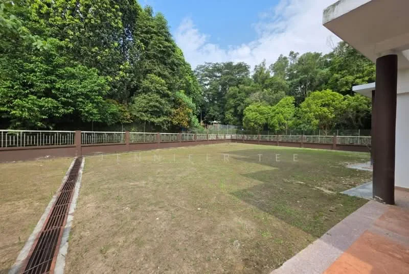 Exterior type: landscape garden; features: manicured lawn, surrounded by mature greenery, fenced perimeter, concrete pathway, open space, garden area; style: tropical-modern.