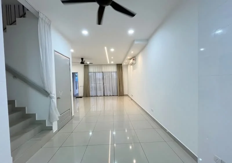 SWANS, Telok Panglima Garang — view 2 of 5 — for Rent