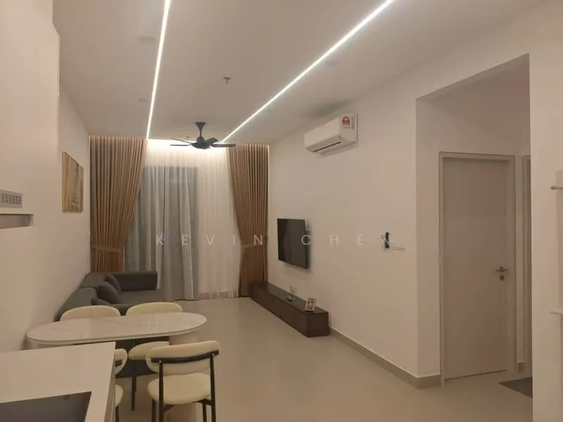 Living features: 5-blade ceiling fan with light, wall-mounted TV, TV console, sofa in grey fabric, recessed LED downlights, floor-to-ceiling windows with sheer curtains, light-coloured walls, cream-coloured curtains, laminate flooring, decorative wall art, open-plan layout with dining area; style: modern. Dining features: round dining table, 4 upholstered dining chairs, white tabletop, light-coloured cabinetry; style: modern.
