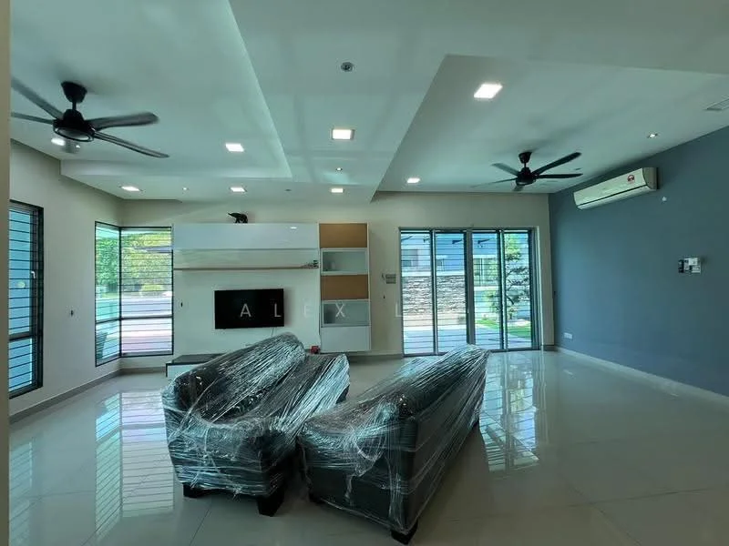 Taman Anggun, Rawang — view 2 of 5 — for Rent
