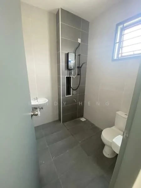 Bathroom features: grey ceramic tile flooring, white tiled walls, shower area with wall-mounted shower head, toilet, pedestal sink, window for natural light, chrome faucet, built-in shower niche; style: modern.
