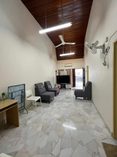 Living features: marble flooring, white painted walls, wooden ceiling with exposed beams, 2 grey fabric sofas, 1 white chair, 1 wooden table, ceiling fan, wall-mounted air conditioning unit, large window with view to outdoor area, TV console, decorative wall-mounted light; style: modern.
